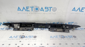 Ford Fusion mk5 19-20 trunk lid trim, scratches, broken mount