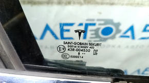 Tesla Model X 16-21 black PBSB front right door assembly, bump, paint run, scratches on the chrome handle