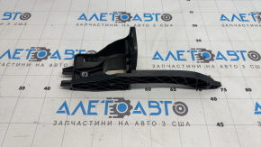 Right radiator deflector blind bracket for Audi E-Tron 19-23