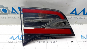 Tesla Model X 16-21 left interior tailgate light