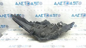 Left front headlight for Toyota Sienna 21-24 LED, LE, XLE, Led, crack in mount, needs polishing