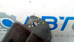 The left headlight bracket for a Tesla Model X 16-21 is broken.