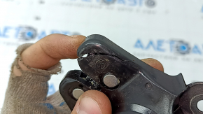 Mazda 6 trunk lid lock 18-21 crack in the trim
