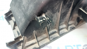 Toyota Sienna 22-25 air filter housing top cover without flow meter, broken mount
