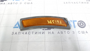 BMW 3 F30 16-18 front left reflector scratched