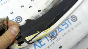 The upper radiator grille cover of the Mazda 6 18-21 is broken, the fasteners are broken