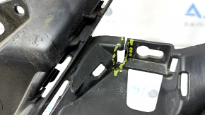 Mazda 6 18-21 radiator grille bracket is pinched, cracks, scratches