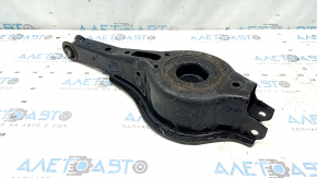 Lower control arm under the rear left spring for Toyota Sienna 21-25 (sealant for replacement)