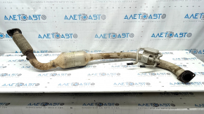 The intake pipe with the catalytic converter of the Toyota Sienna 21-24 is crushed.