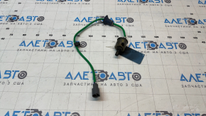 The right second lambda probe on a Lexus IS250 14-18 has broken wires.