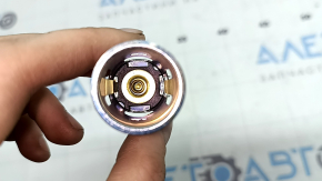 Cigarette lighter in the passenger's knees of the BMW 5 F10 11-16