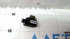 Tesla Model X 16-21 Cabin Temperature Sensor