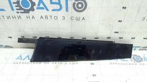 Mercedes C-class W205 15-21 front right side door trim, scratches