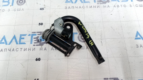 Mercedes C-class W205 driver's seat belt tensioner 15-21 contact with water