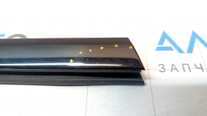 Tesla Model S 21-25 black, chipped door-glass molding, center rear right