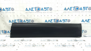 Lower front right door trim panel for VW Atlas 18-25, structure, scratches
