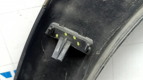 Front right fender arch trim for VW Atlas 21-25, structure, broken fasteners, scratches