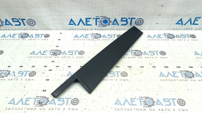 Right rear side door trim for VW Atlas 18-25, broken mounting, scratch