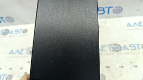 Right rear side door trim for VW Atlas 18-25, broken mounting, scratch