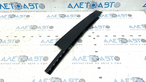 Front right side door trim for VW Atlas 24-25