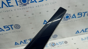Left trunk lid spoiler for VW Atlas 24-24, gloss black, scratches