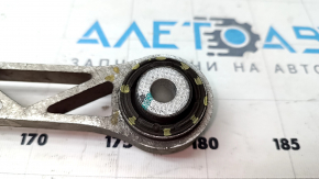 Tesla Model X 16-21 rear upper right wishbone bushing cracks