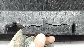 The VW Atlas 24-25 front bumper absorber is broken, the mount is broken