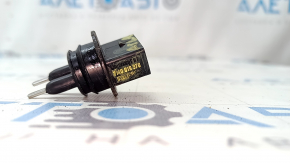 Washer fluid level sensor VW Atlas 18-