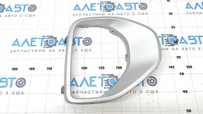 Front bumper grille trim right VW Atlas 24-25 silver