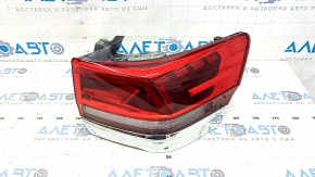VW Atlas 24-24 LED right outer fender light with chrome molding