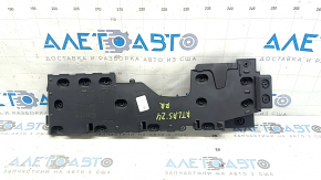 Rear right door sill bracket for VW Atlas 18-25