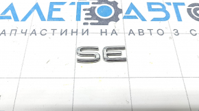 The VW Atlas 24-25 tailgate SE emblem