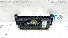 Passenger airbag in the dashboard of a VW Atlas 20-25