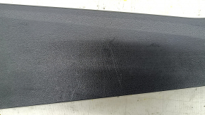 VW Atlas 24-25 center console trim, lower right, black, scratches