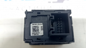 VW Atlas 24-25 Parking Button