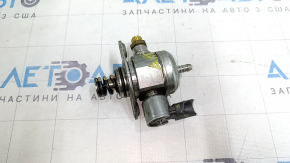 The high-pressure fuel pump (HPFP) for the Audi A4 B9 17-25 2.0T has a broken connector.