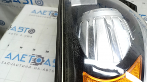 Kia Niro 17-19 HEV, PHEV xenon front right headlight