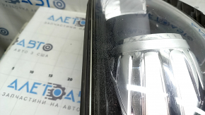 Kia Niro 17-19 HEV, PHEV xenon front right headlight