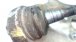 Front right axle shaft of BMW 5 F10 11-16 AWD with ball joint, microcracks in boot