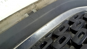 Kia Niro 17-19 HEV radiator grille, PHEV without radar, chrome + gloss black, sand, scratches