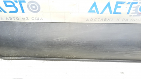 Left threshold of Kia Niro 17-22 HEV, PHEV structure, broken fasteners, scratches