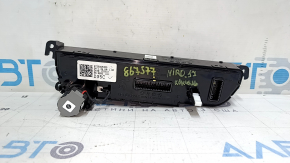 Kia Niro 17-19 HEV climate control, PHEV with ionizer, scratches