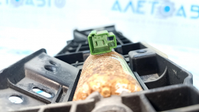 The Ford C-max MK2 13-18 driver's seat longitudinal adjustment motor is rusty.