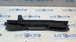 Ford Escape MK4 2020 hybrid air intake, plug-in mount broken