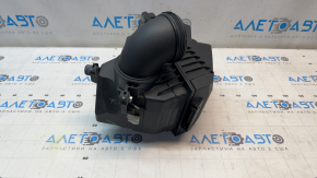 Hyundai Sonata 20-23 2.5" air filter housing with air duct, broken mount