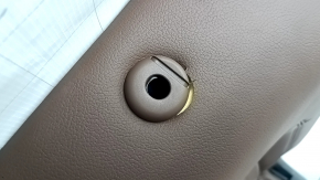 Rear seat row 2 right Audi Q5 80A 18-20 brown leather, wrinkled, leather is peeling off in the area of the headrest mounting bushings