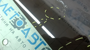 Front left door glass of Audi Q5 80A 18-24 scratches
