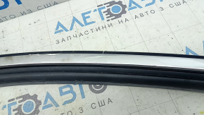 Upper front left door molding for Audi Q5 80A 18-24 chrome, with glass seal, glued, tear