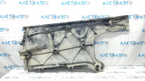 Right underbody protection for VW Atlas 18-25 is dented and torn.