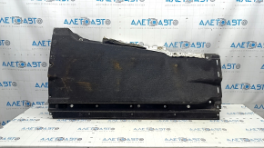 The left underbody protection of the Audi Q5 80A 18-24 is dented and torn.